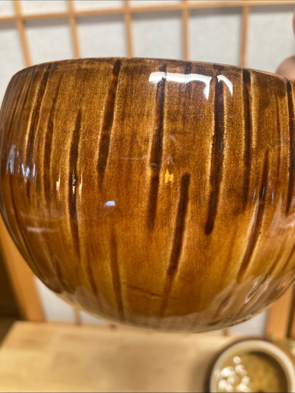 Ceramic Acorn Canister with Oak Leaf Lid - Picture 9 of 11